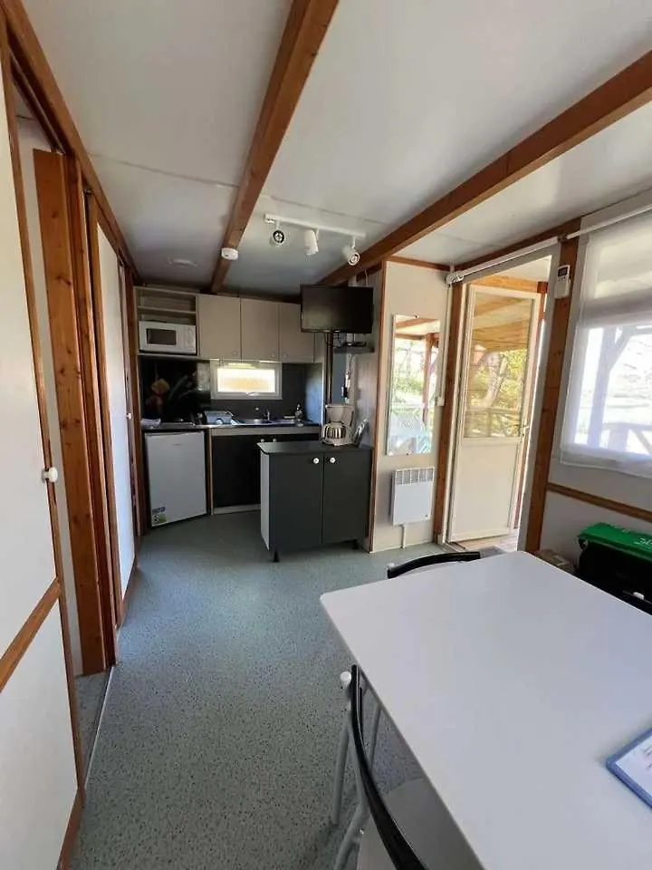 Camping 3 Etoiles - Piscine - Ccbbedh Durfort  Frankrijk